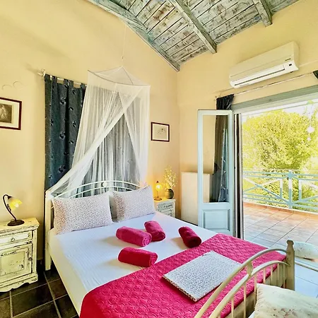 Simeoni With Private Pool By Dadovillas * Лефкада