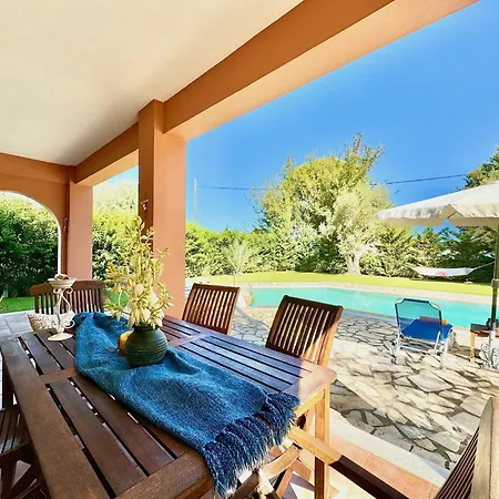 Simeoni With Private Pool By Dadovillas ヴィラ Lefkáda